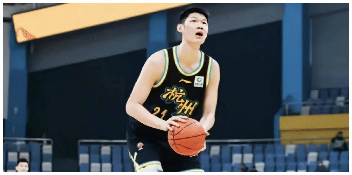 爱游戏体育-广东队完胜辽宁队，胡金秋刷新纪录